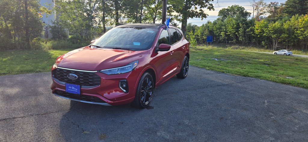 2023 Ford Escape ST-Line Elite