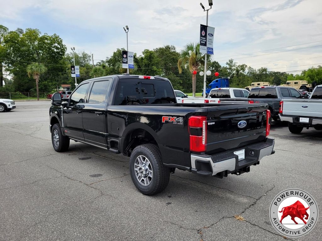 New 2026 Ford F-350SD Lariat Truck