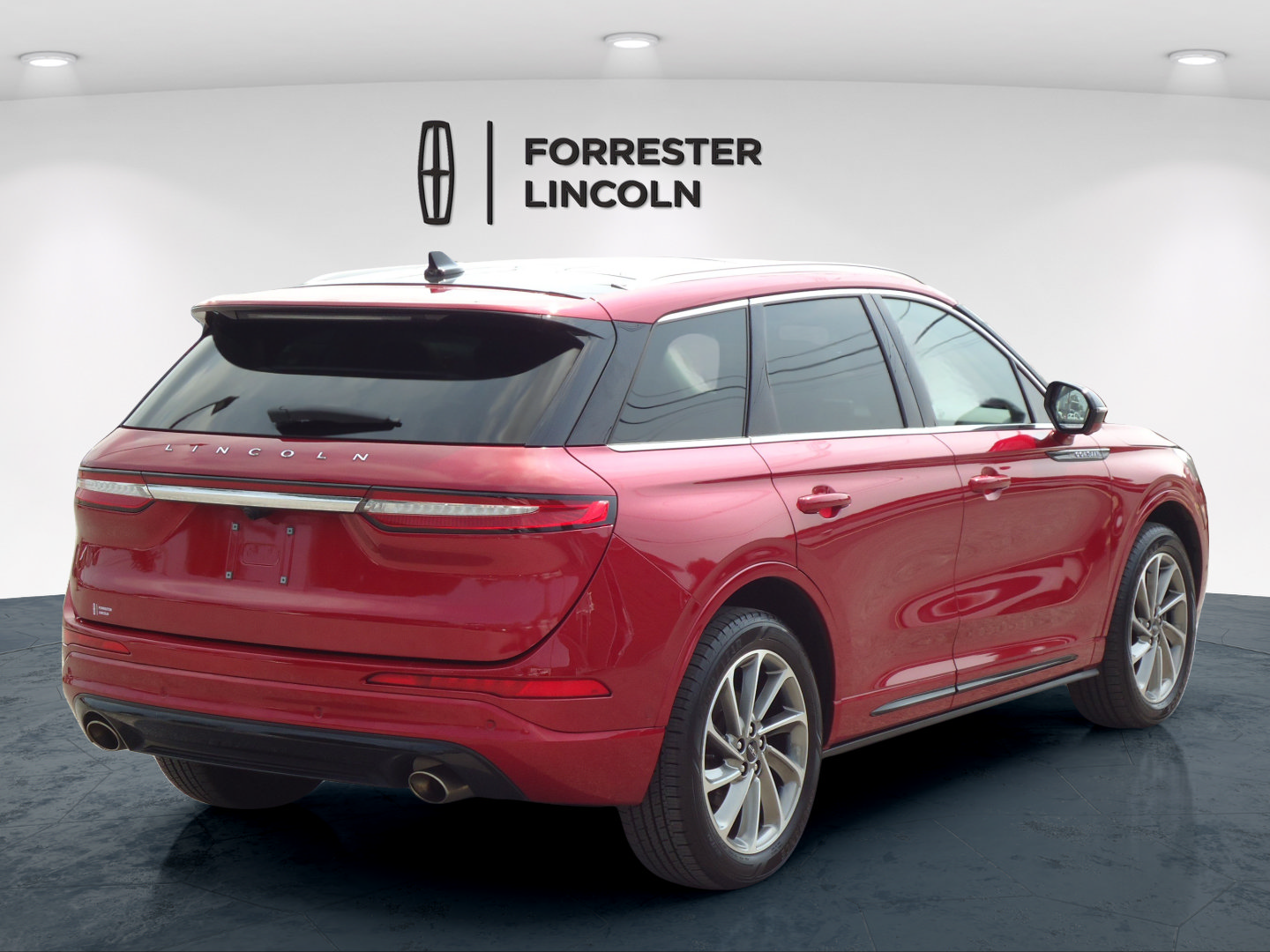 Used 2022 Lincoln Corsair Plug-In Hybrid Grand Touring SUV