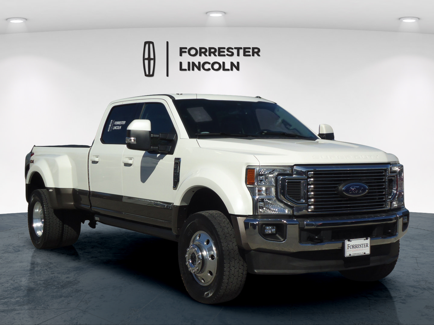 Used 2021 Ford F-450SD Lariat Truck near Greencastle, PA