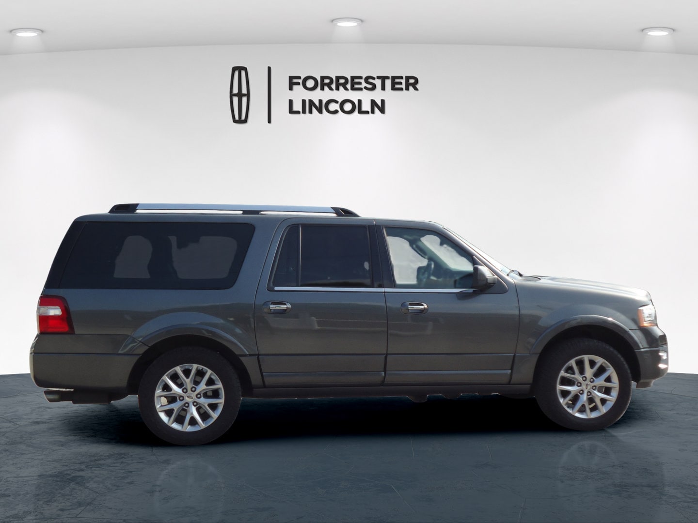 Used 2015 Ford Expedition Limited with VIN 1FMJK2ATXFEF45925 for sale in Chambersburg, PA