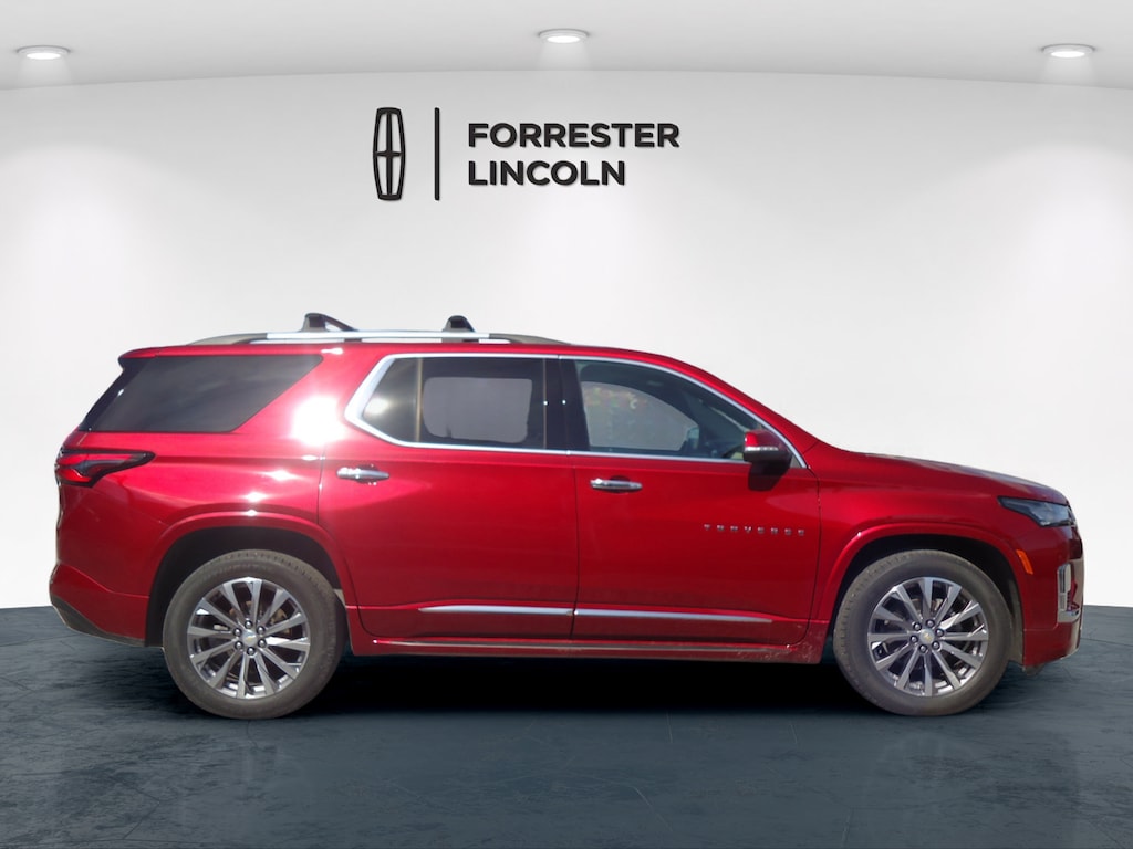 Used 2022 Chevrolet Traverse Premier SUV