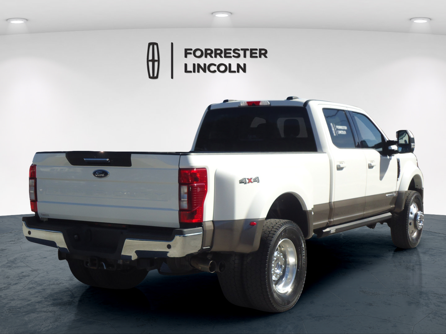 Used 2021 Ford F-450SD Lariat Truck
