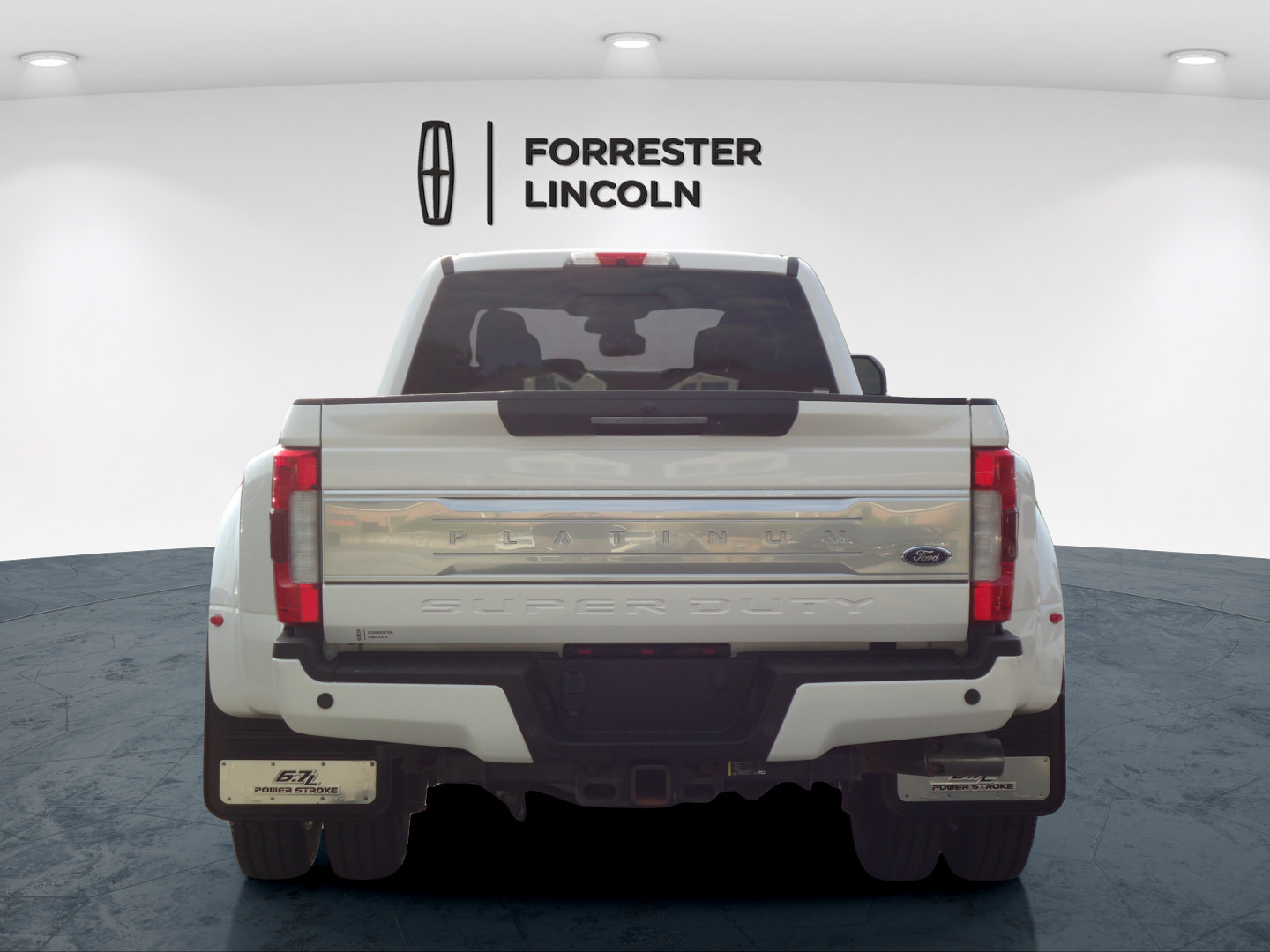 Used 2018 Ford F-450SD Platinum Truck