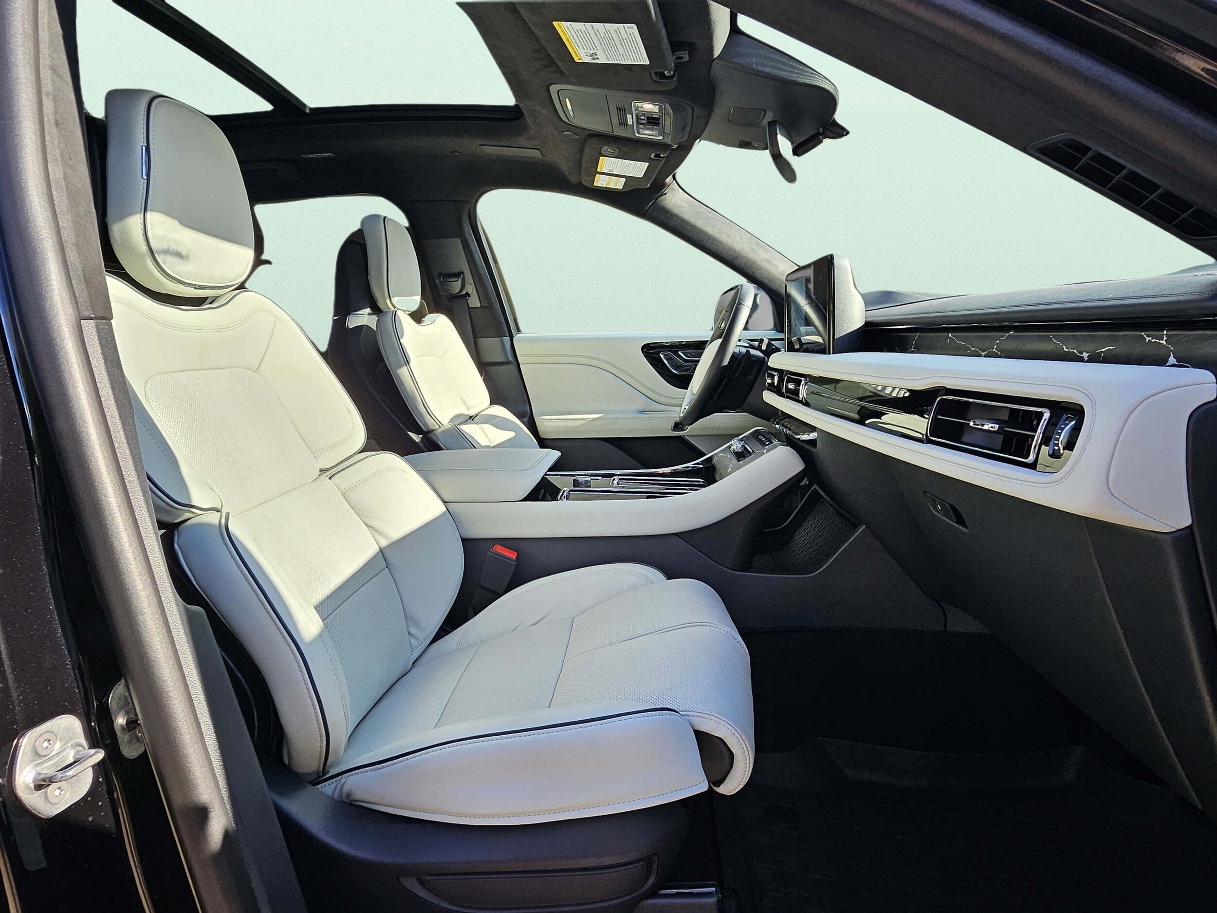 2026 Lincoln Aviator Black Label - Photo 13