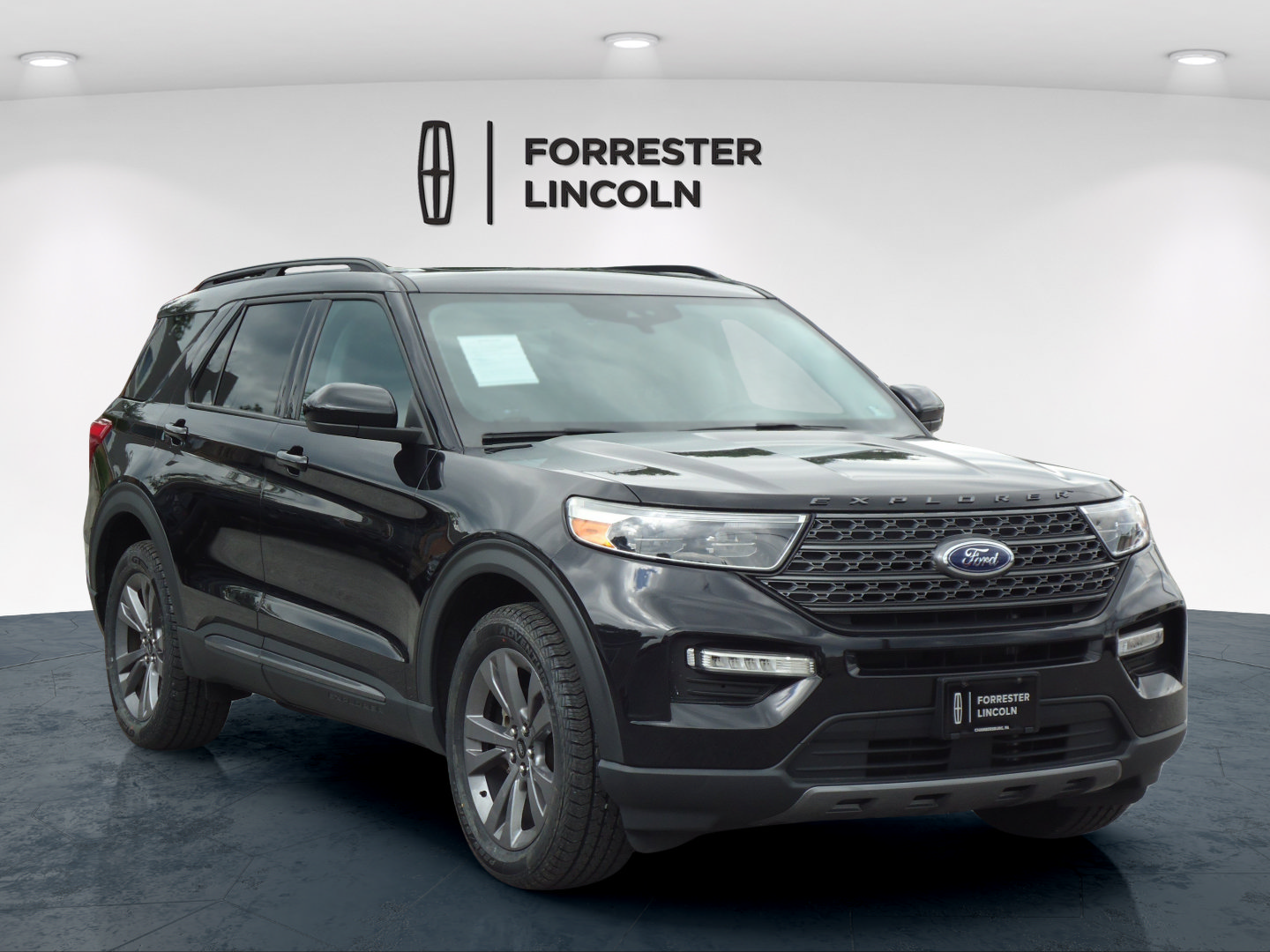 Used 2022 Ford Explorer XLT SUV near Greencastle, PA