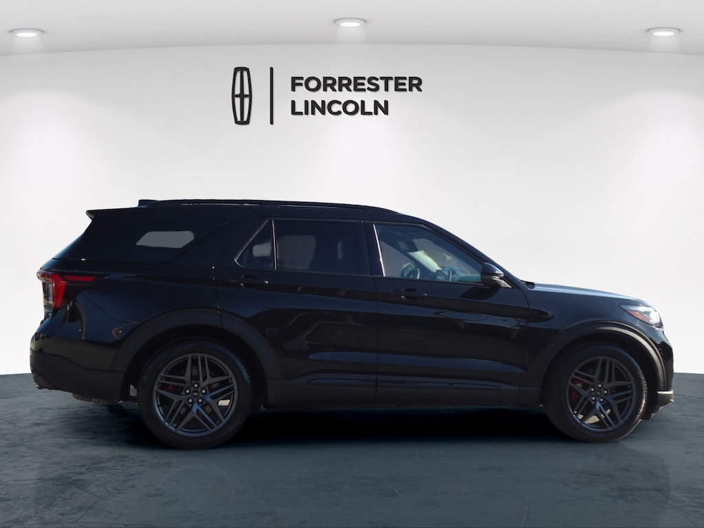 Used 2025 Ford Explorer ST SUV