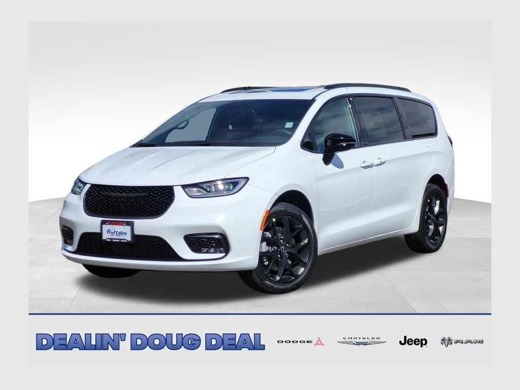 New 2026 Chrysler Pacifica Limited Passenger Van