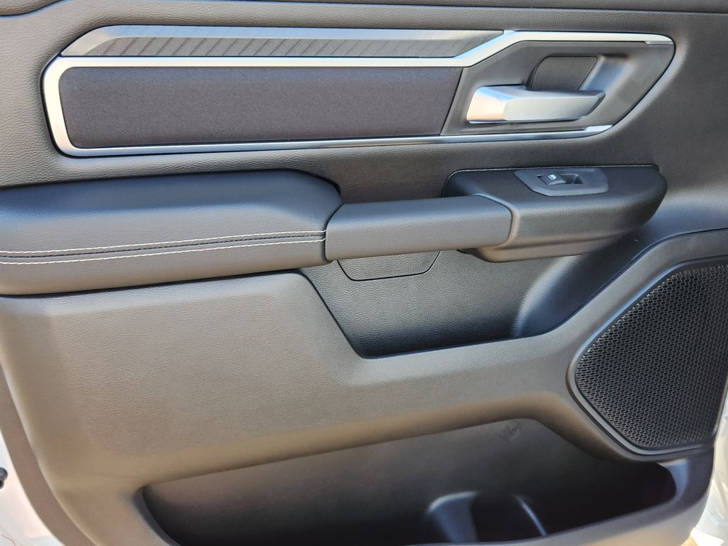 2026 RAM 1500 Big Horn/Lone Star - Photo 11