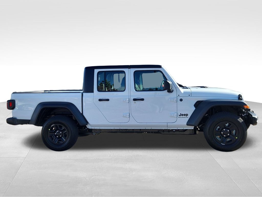 New 2026 Jeep Gladiator Sport Pickup