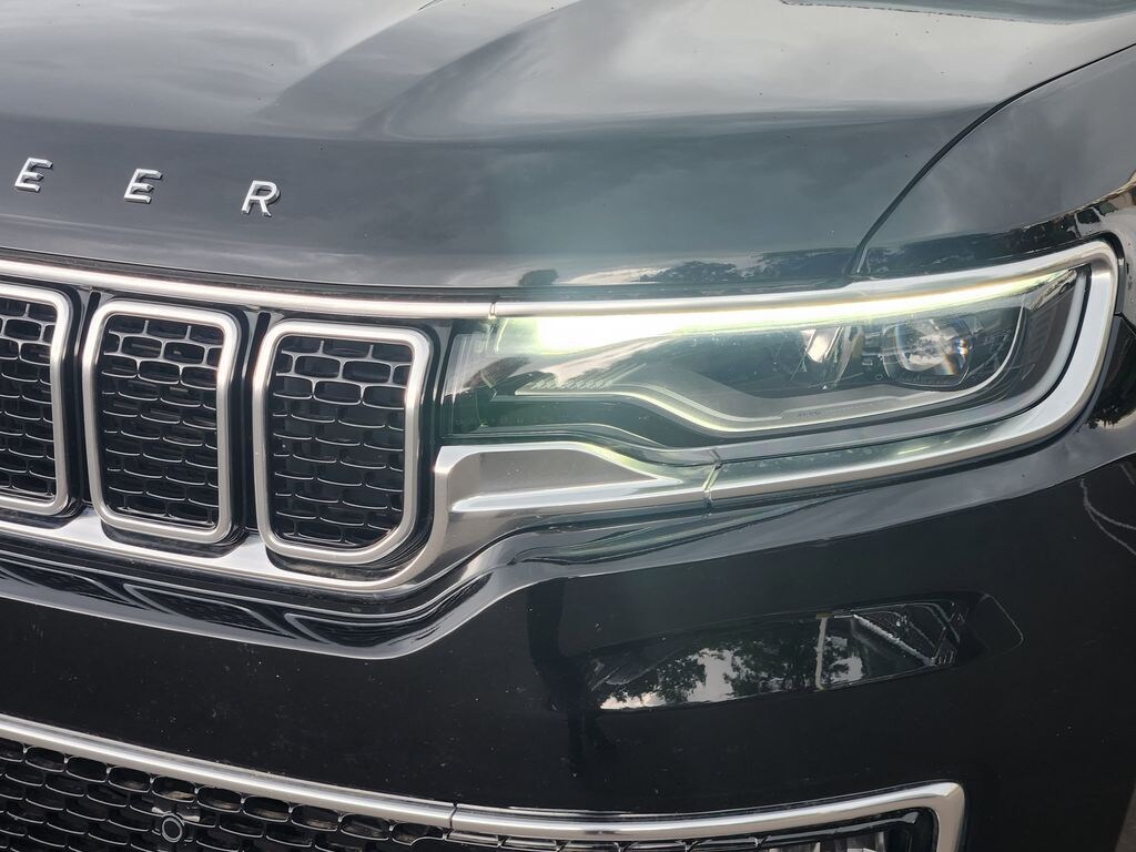 Used 2025 Jeep Wagoneer L Base SUV
