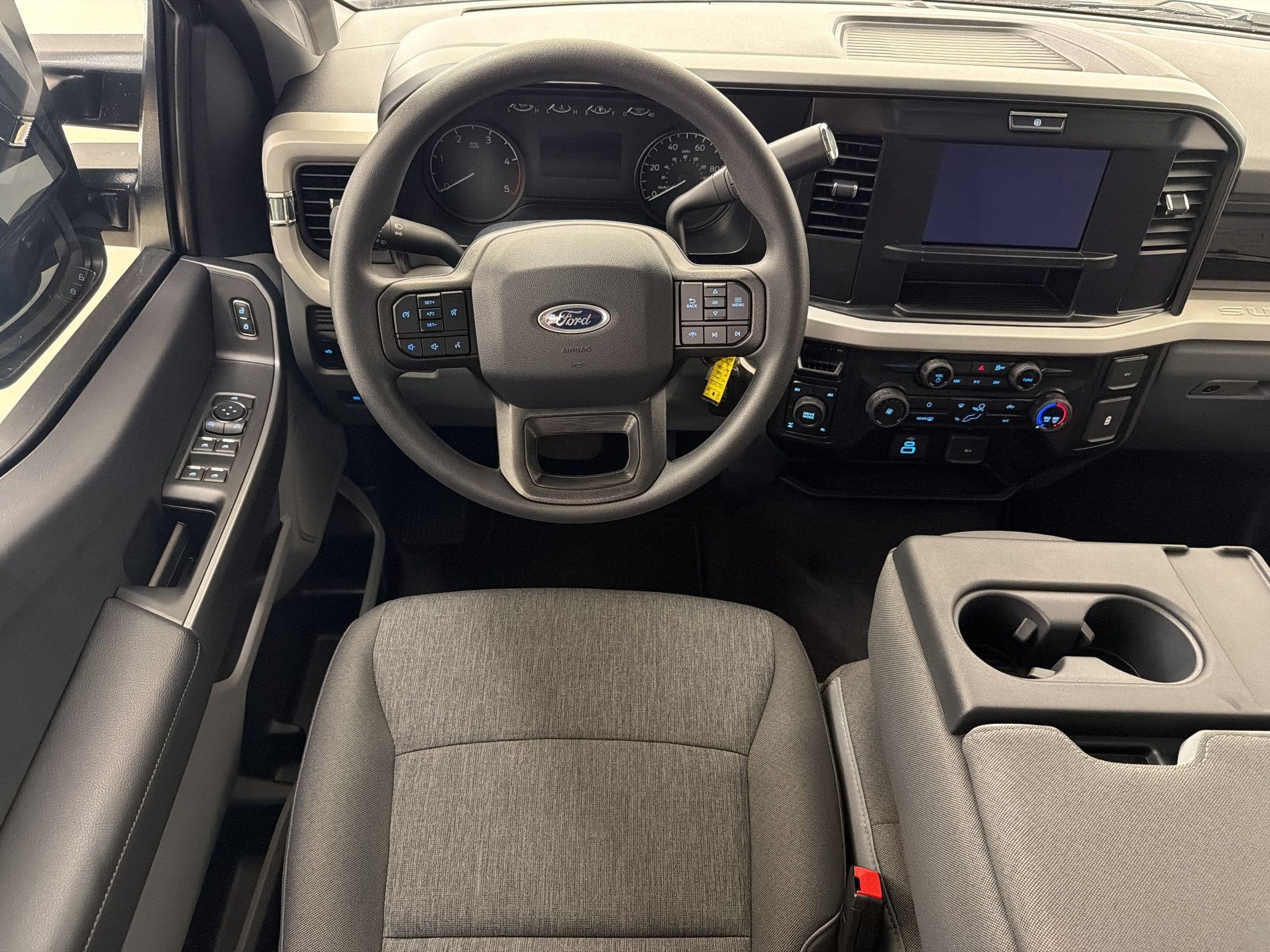 2026 Ford F-250 Super Duty XL - Photo 4