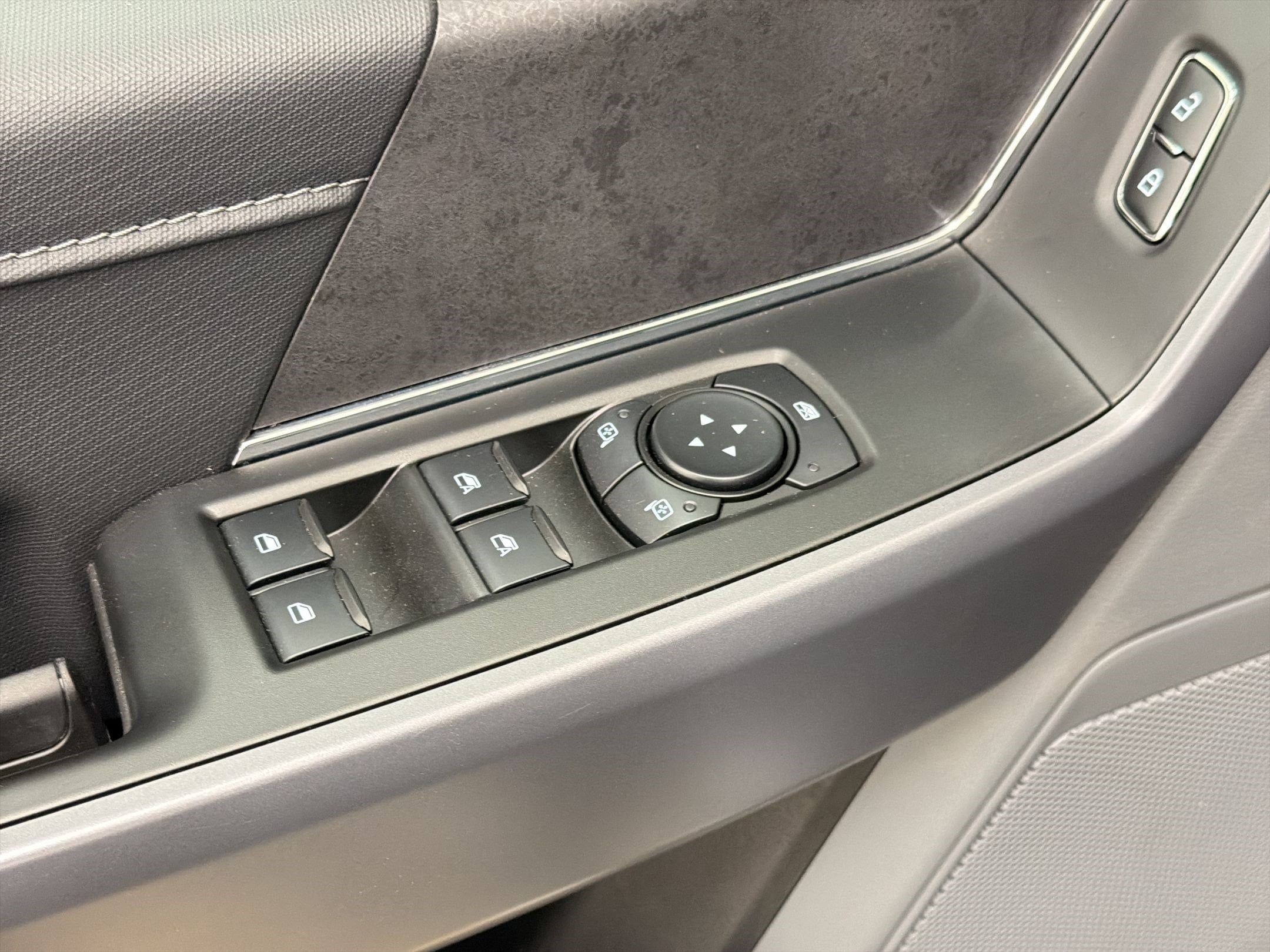 2026 Ford F-150 XLT - Photo 13