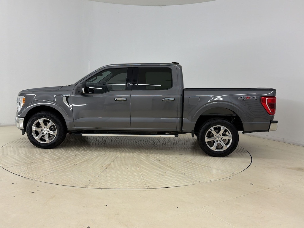Used 2022 Ford F-150 XLT Truck SuperCrew Cab