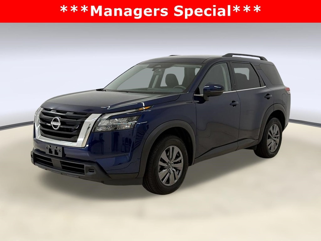 Used 2025 Nissan Pathfinder SV SUV