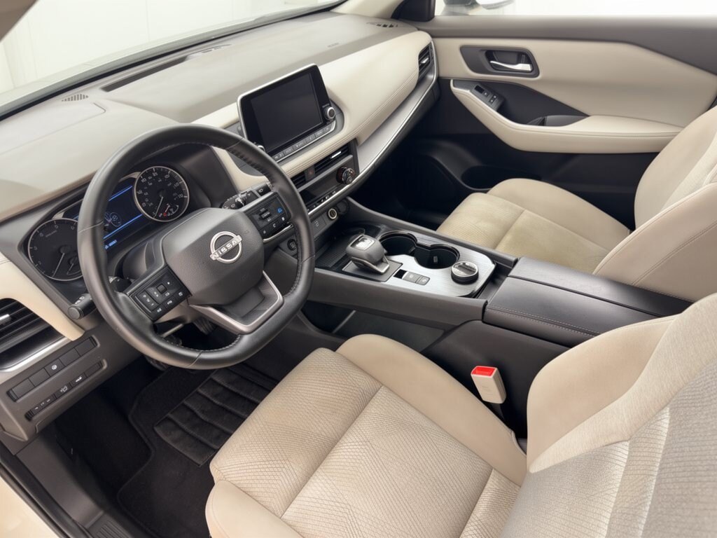 Certified 2025 Nissan Rogue SV SUV