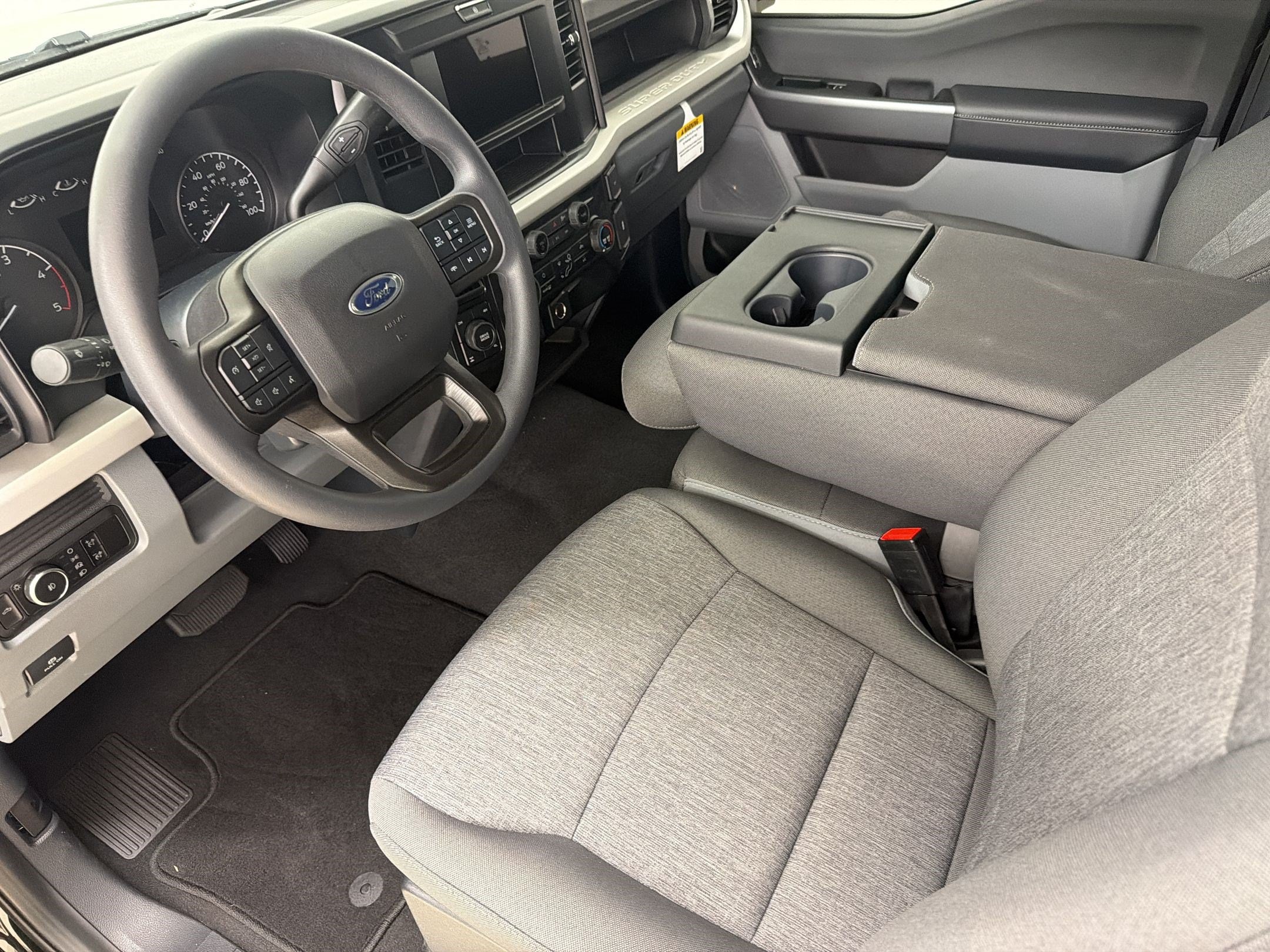 2026 Ford F-250 Super Duty XL - Photo 24
