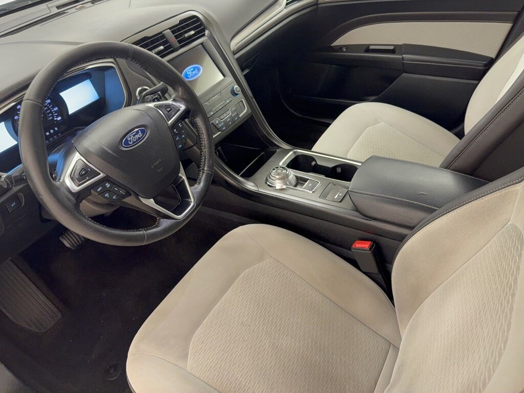 Certified 2019 Ford Fusion SE Sedan