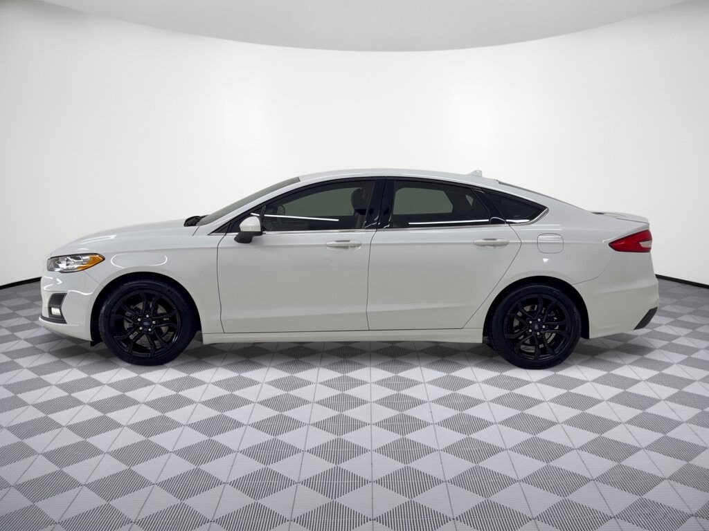 Certified 2019 Ford Fusion SE Sedan