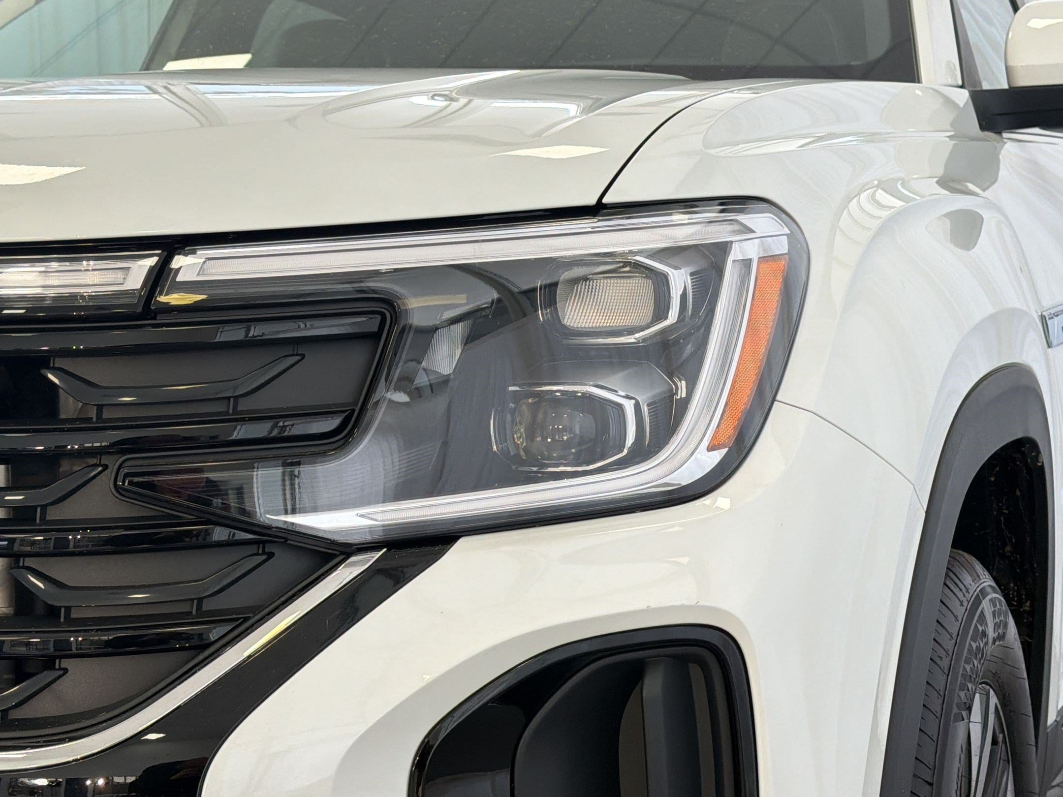 2026 Volkswagen Atlas Cross Sport SE - Photo 11