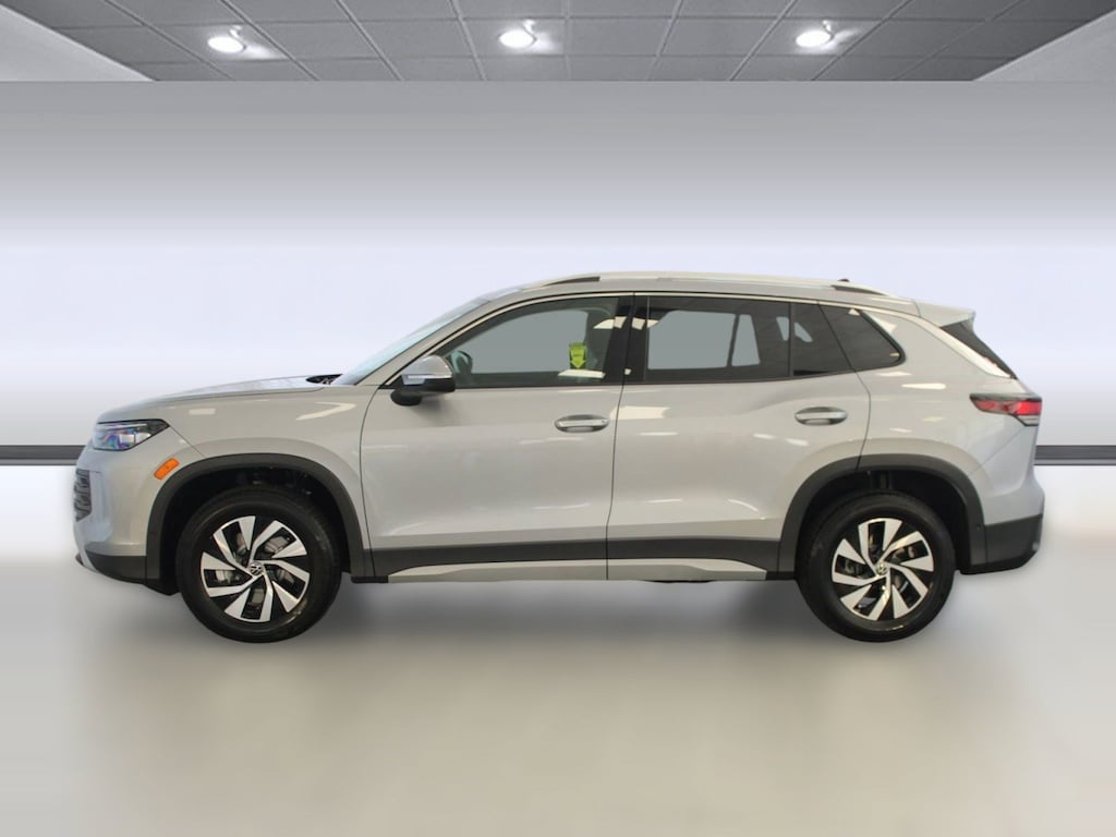New 2026 Volkswagen Tiguan S SUV