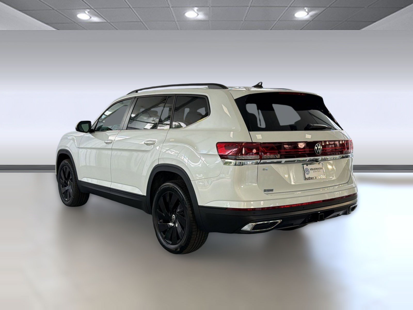 2026 Volkswagen Atlas SE w/Tech - Photo 3