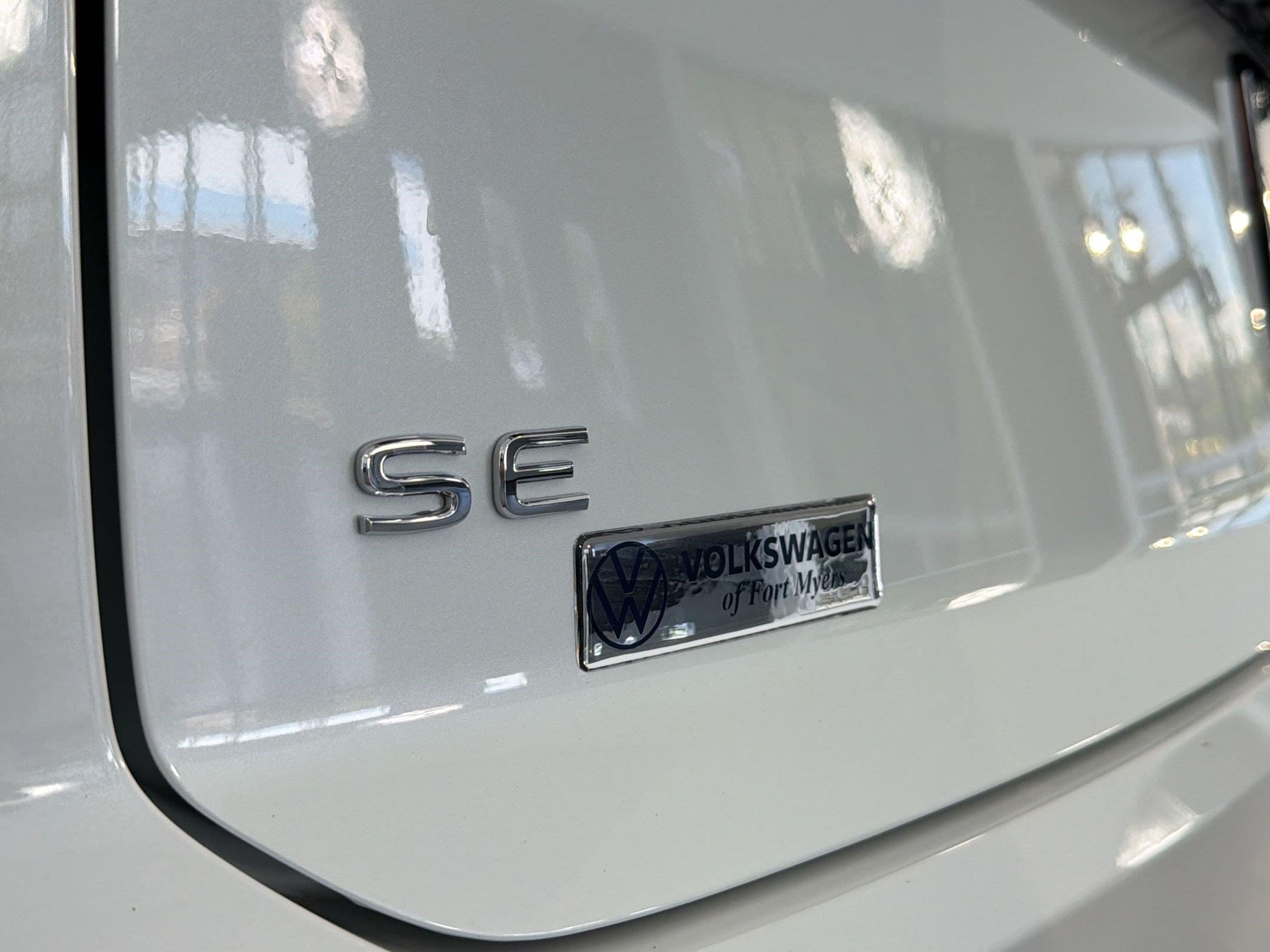 2026 Volkswagen Atlas Cross Sport SE w/Tech - Photo 36