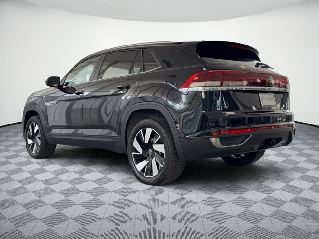 New 2026 Volkswagen Atlas Cross Sport SE w/Technology SUV