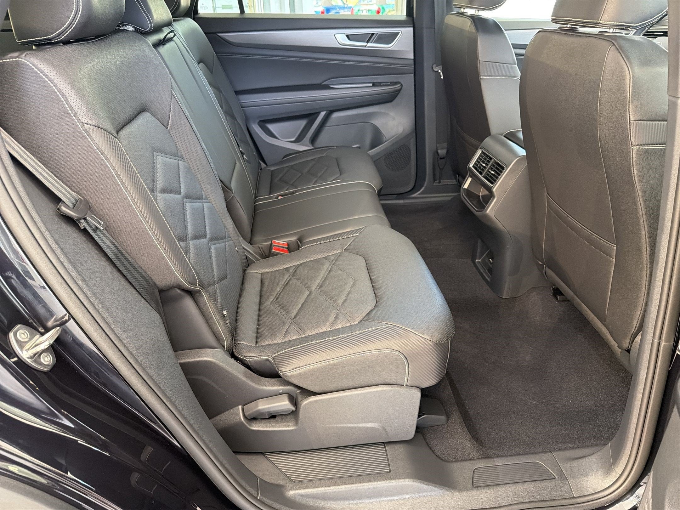 2026 Volkswagen Atlas Cross Sport SE - Photo 28