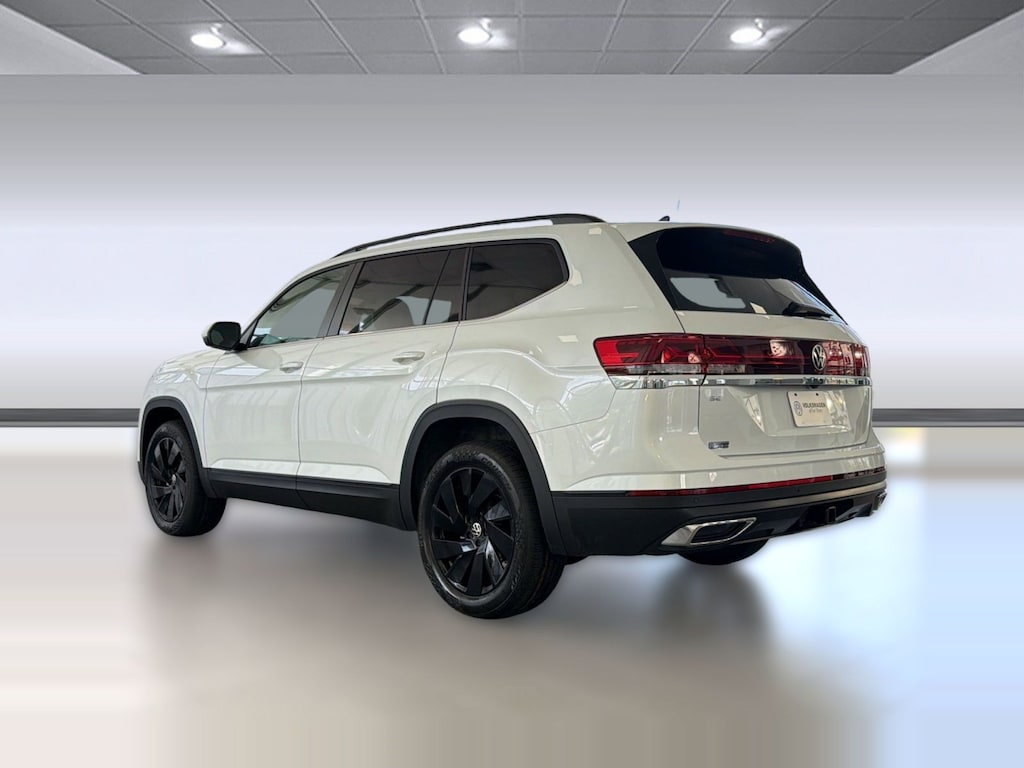 New 2026 Volkswagen Atlas SE w/Technology SUV