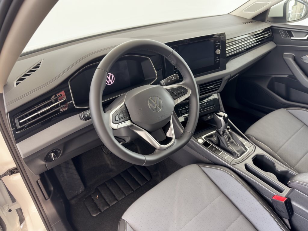 New 2027 Volkswagen Jetta 1.5T SE Sedan