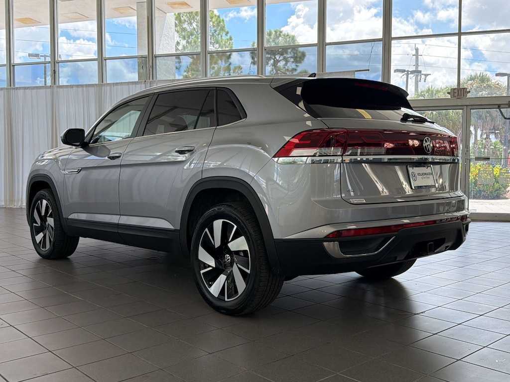 New 2026 Volkswagen Atlas Cross Sport SE w/Technology SUV