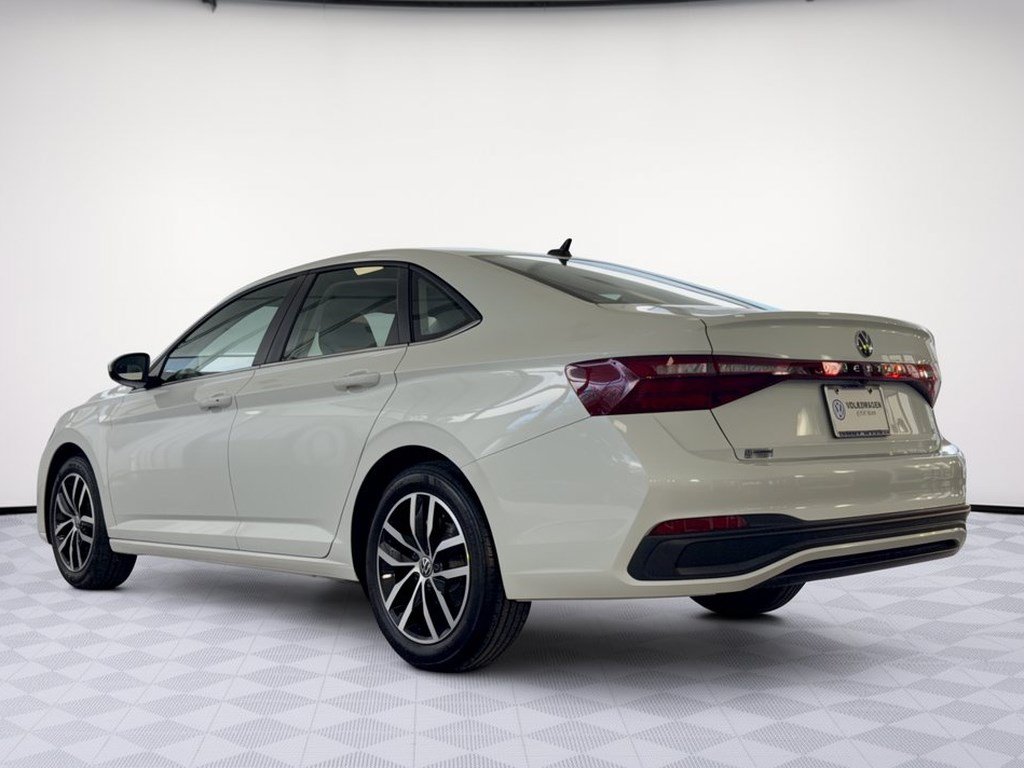New 2027 Volkswagen Jetta 1.5T SE Sedan