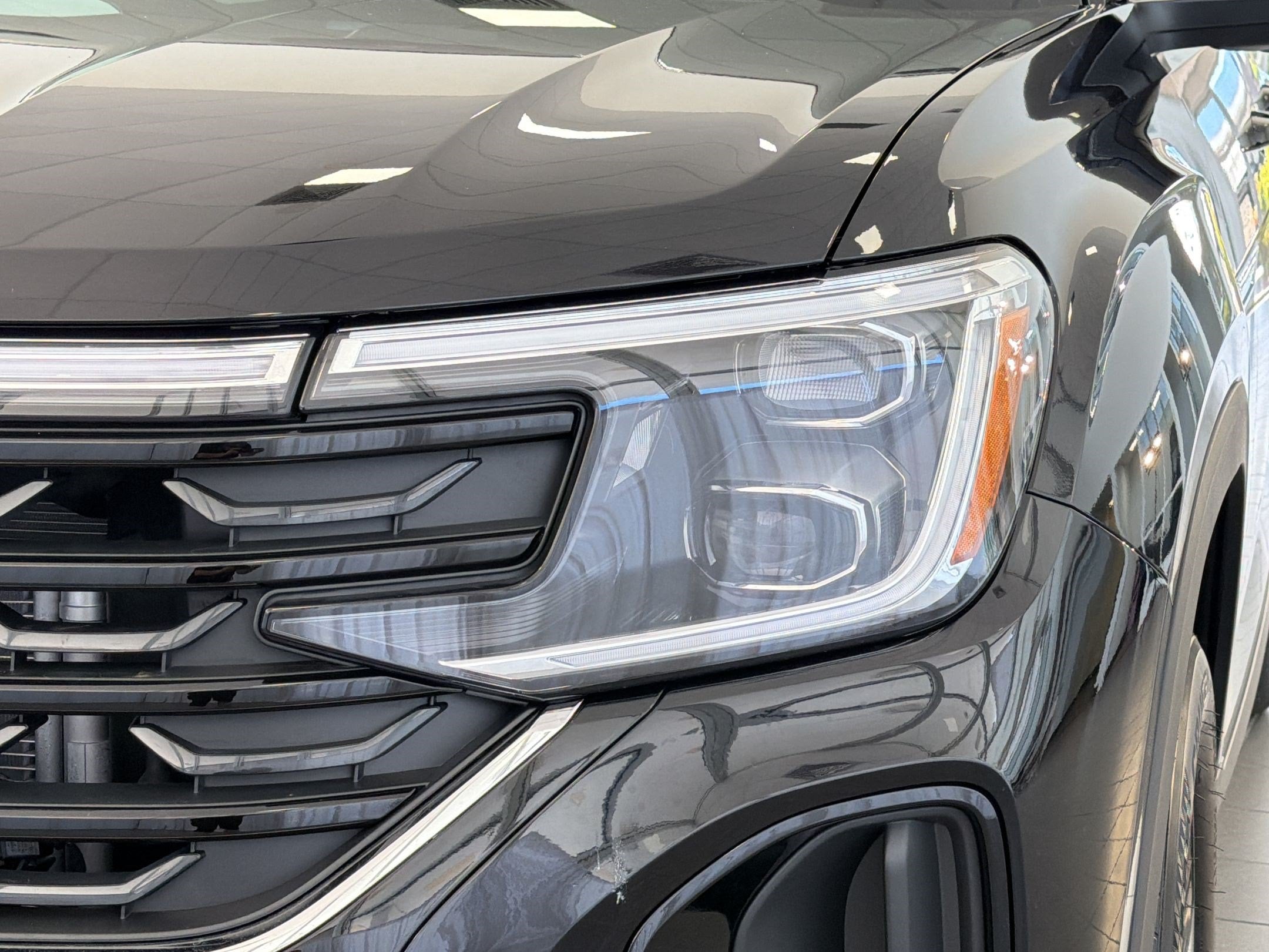 2026 Volkswagen Atlas Cross Sport SE - Photo 11