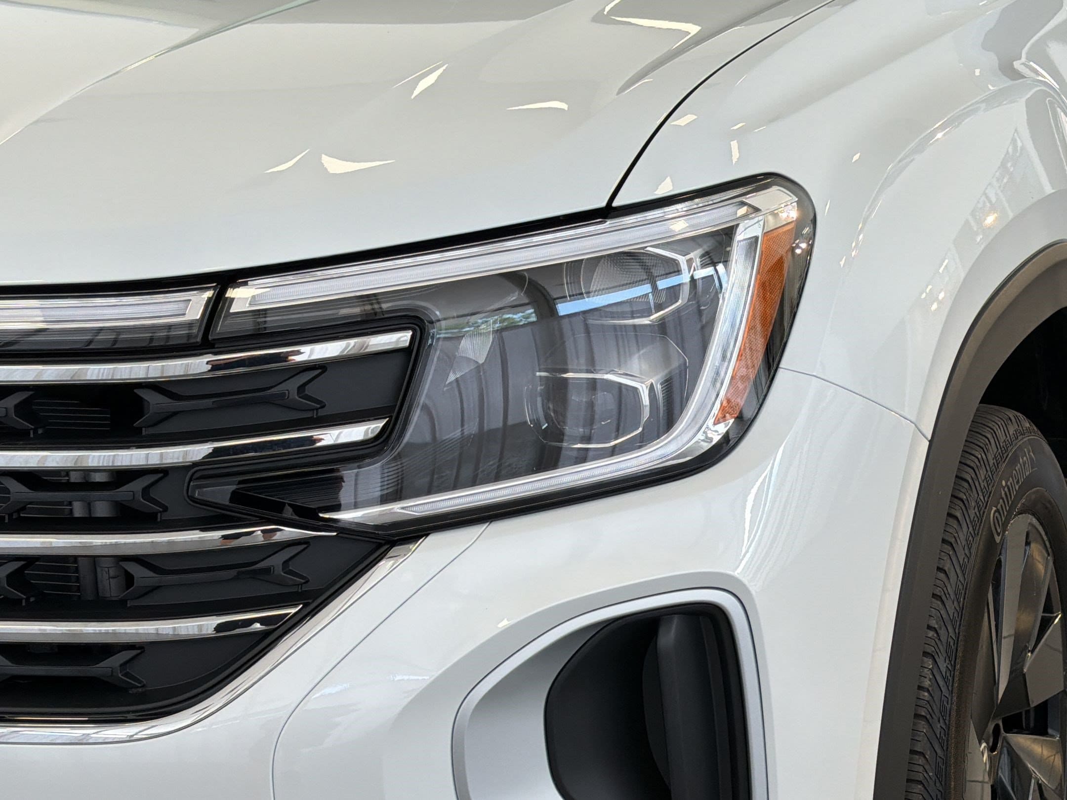 2026 Volkswagen Atlas SE w/Tech - Photo 11