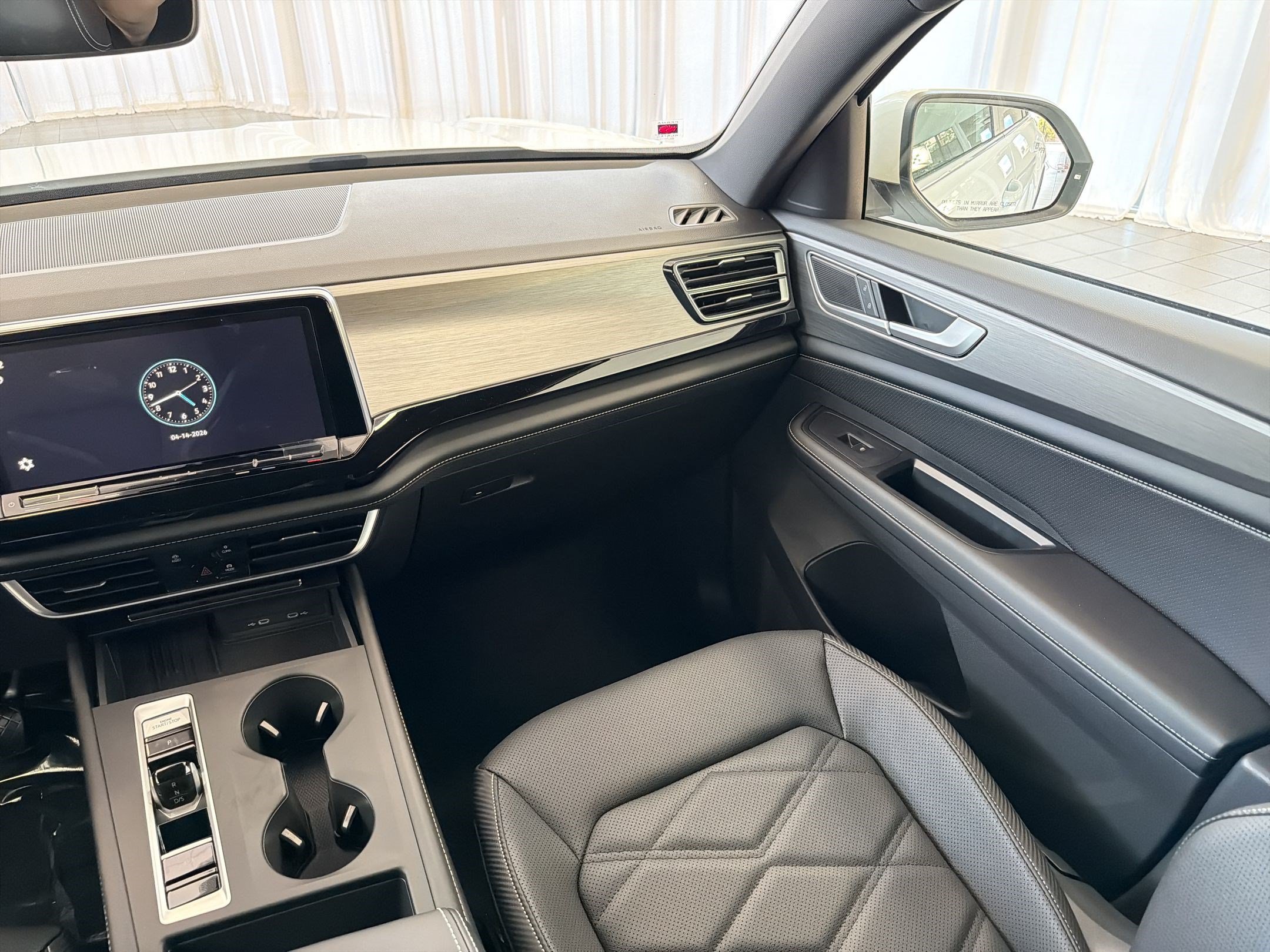 2026 Volkswagen Atlas Cross Sport SE - Photo 25