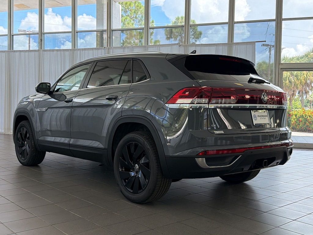 New 2026 Volkswagen Atlas Cross Sport SE w/Technology SUV