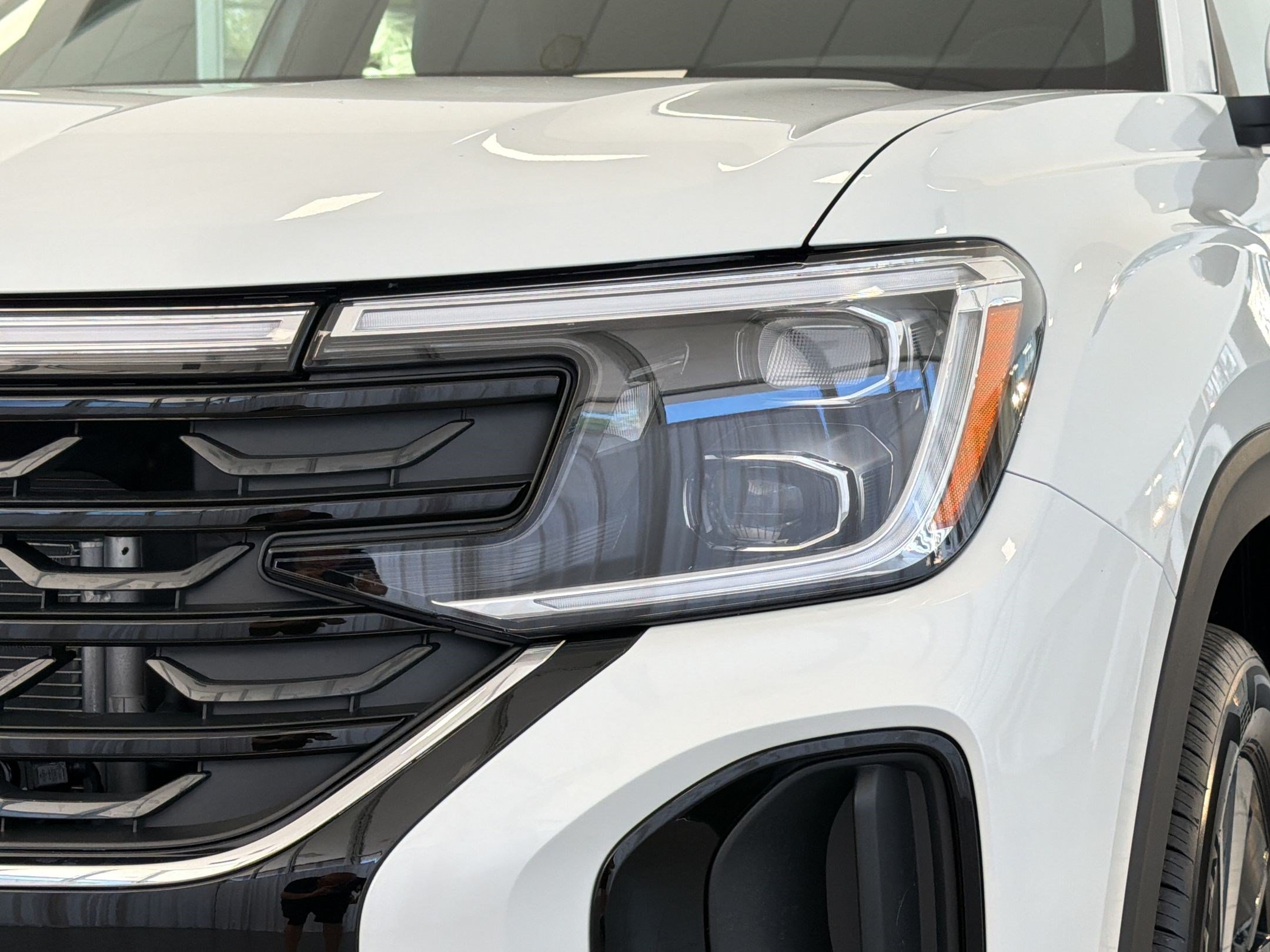 2026 Volkswagen Atlas Cross Sport SE w/Tech - Photo 11