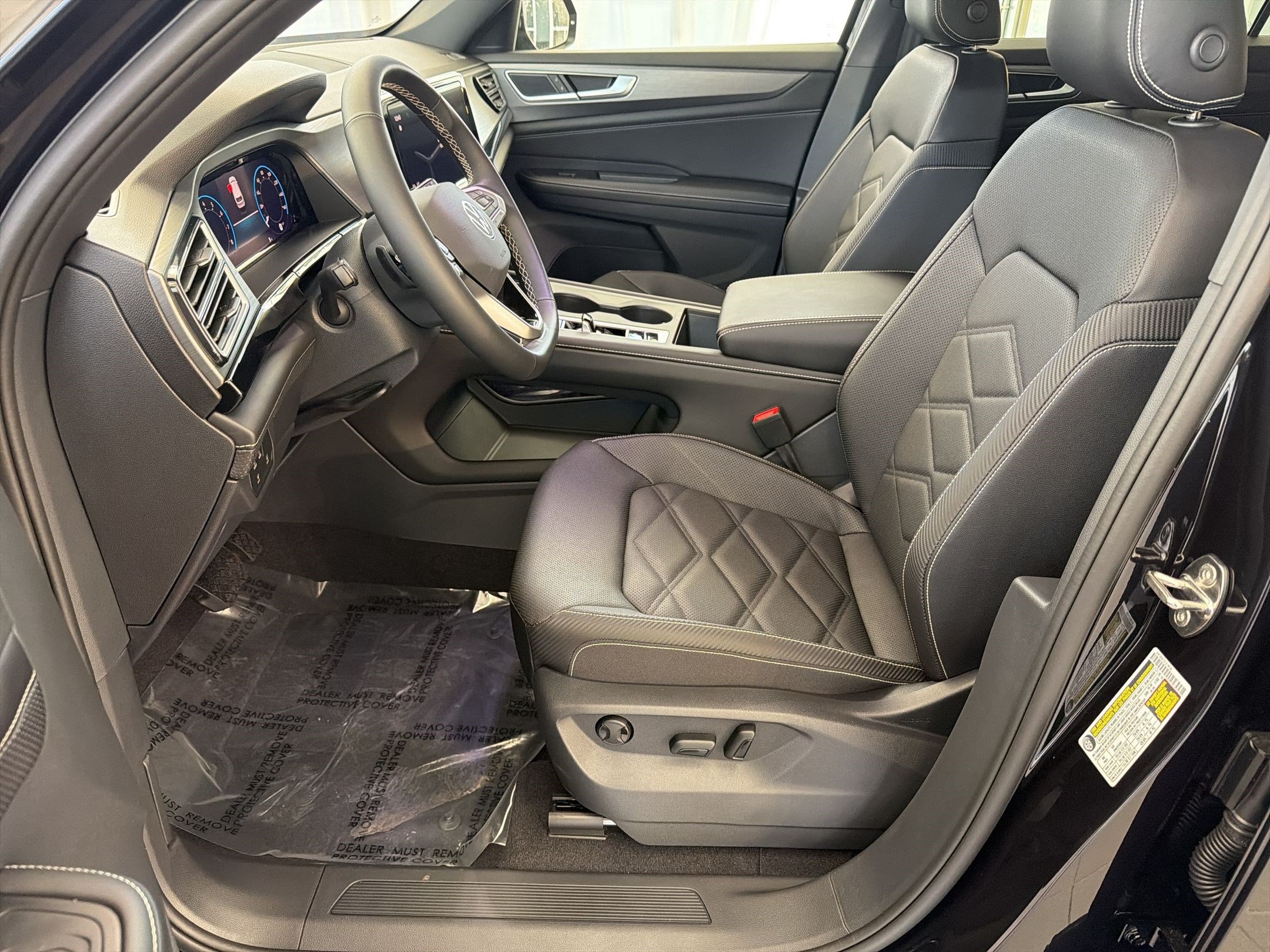 2026 Volkswagen Atlas Cross Sport SE - Photo 5