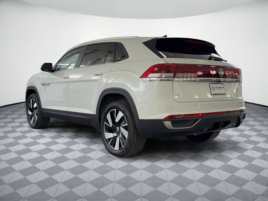 New 2026 Volkswagen Atlas Cross Sport SE w/Technology SUV