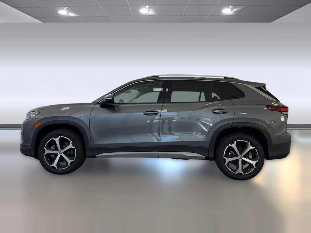 New 2026 Volkswagen Tiguan SE SUV