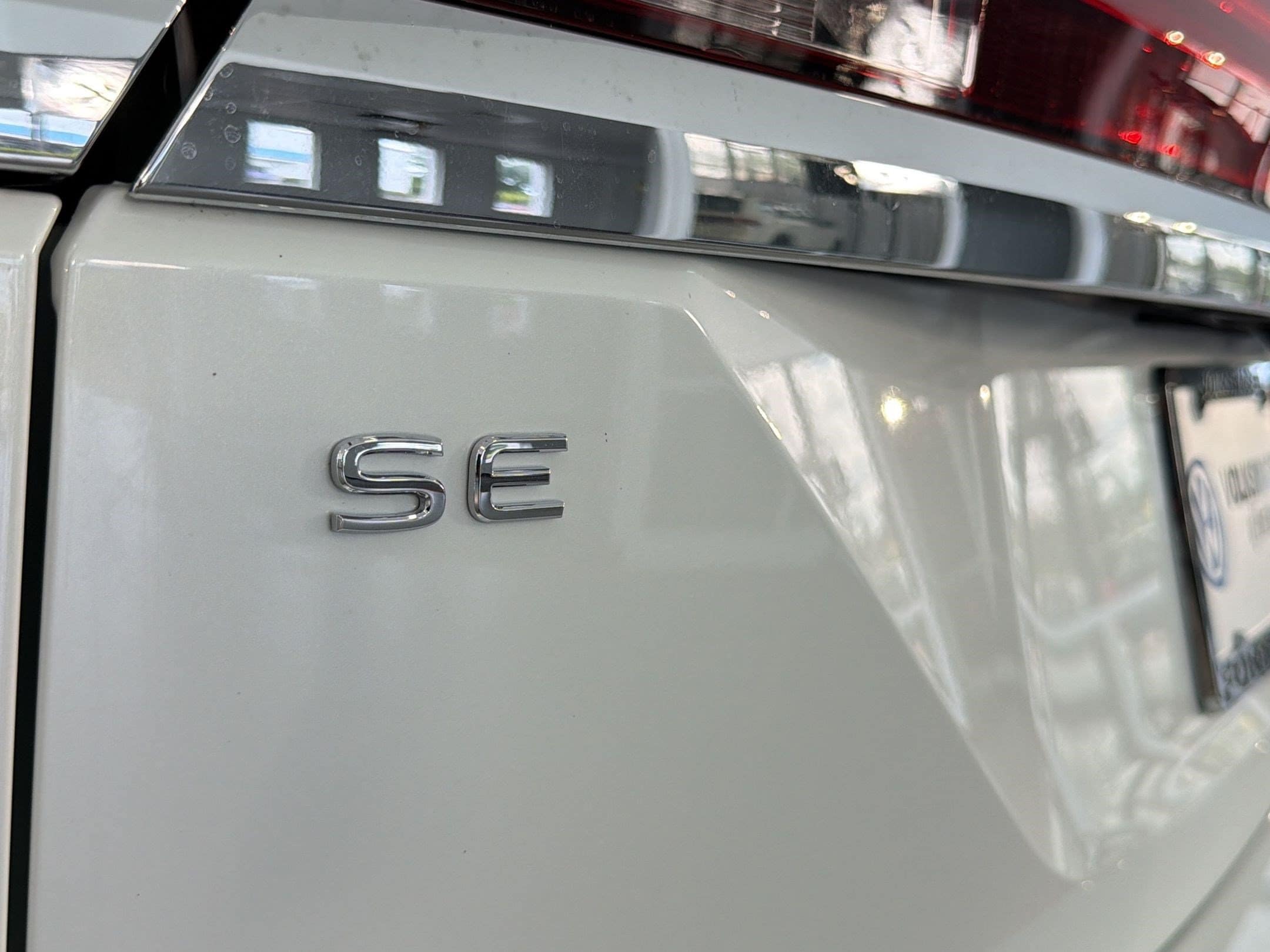 2026 Volkswagen Atlas SE w/Tech - Photo 37