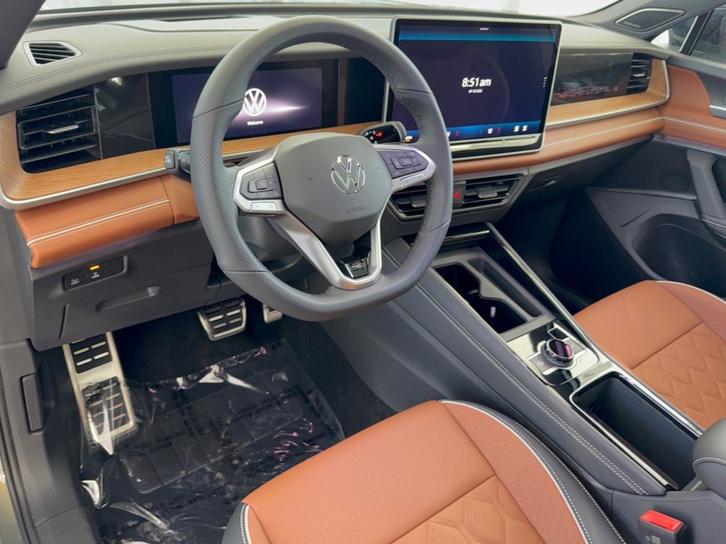 New 2026 Volkswagen Tiguan SEL R-Line Turbo SUV
