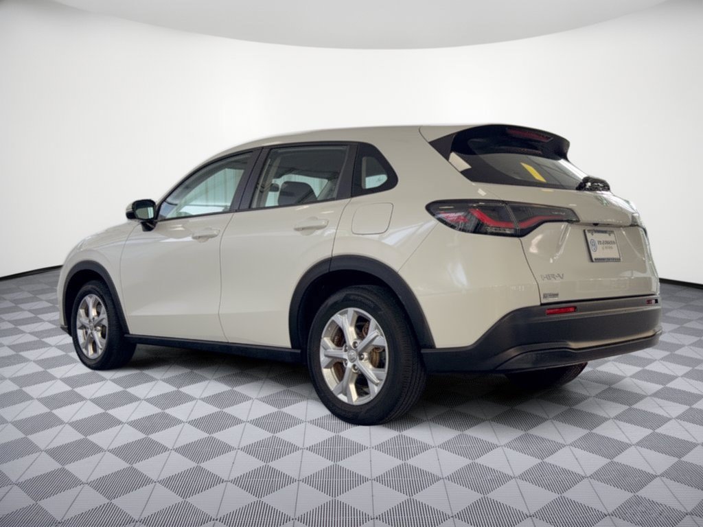 Used 2024 Honda HR-V LX LX 2WD CVT