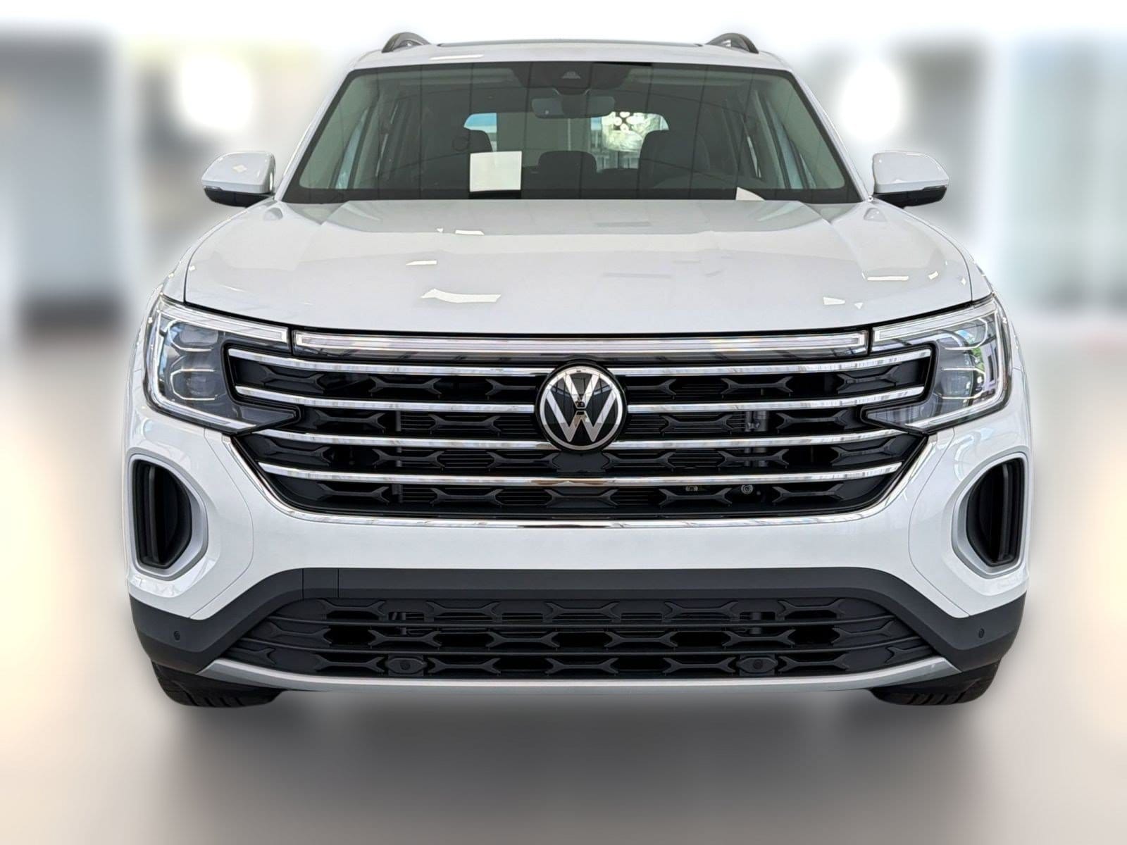 2026 Volkswagen Atlas SE w/Tech - Photo 6