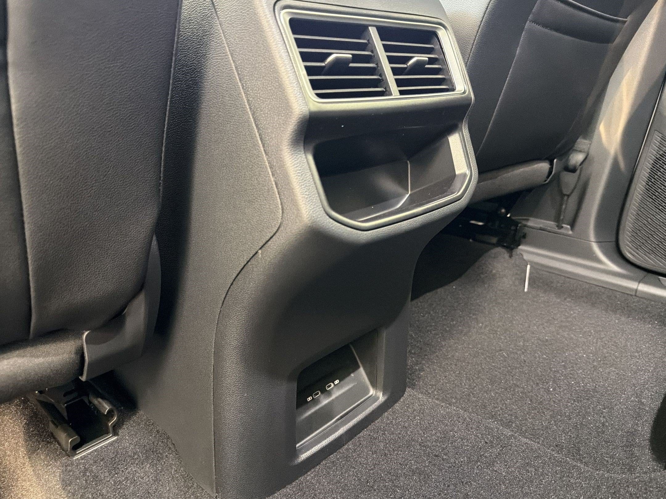 2026 Volkswagen Atlas Cross Sport SE - Photo 29