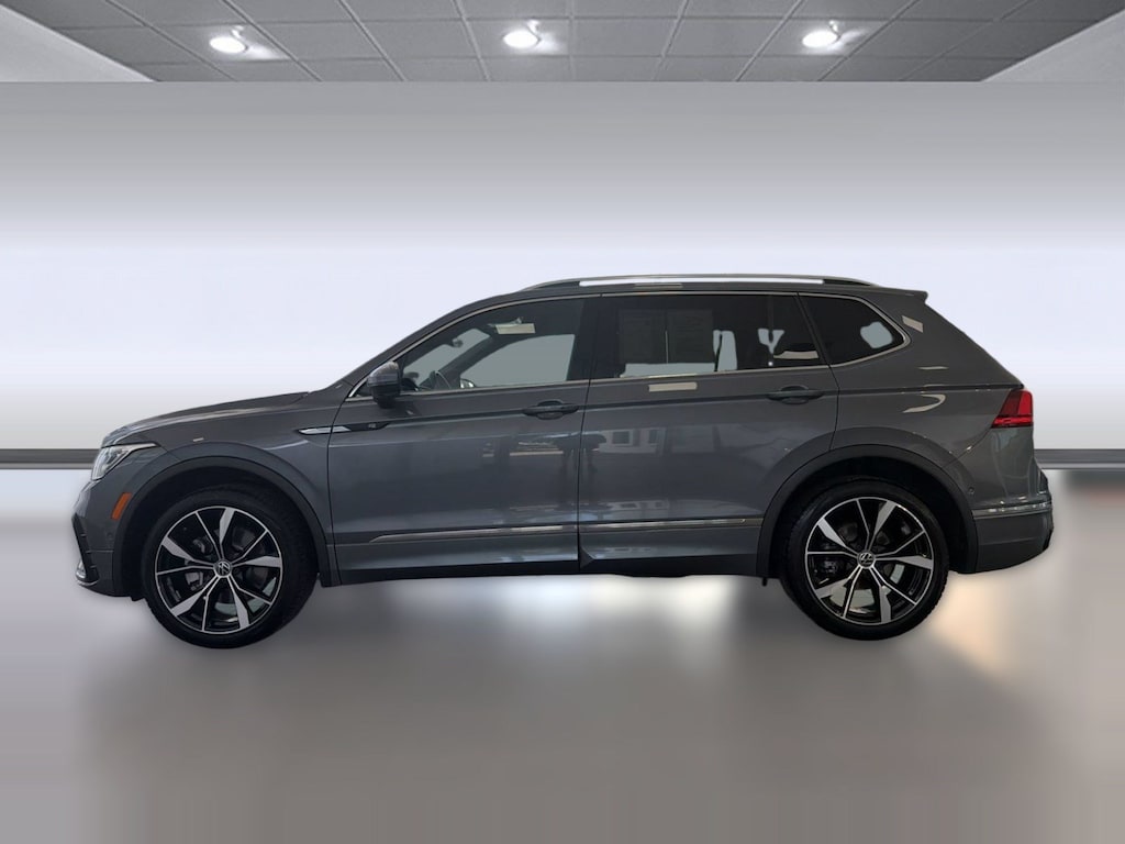 Used 2024 Volkswagen Tiguan SEL R-Line 2.0T SEL R-Line 4MOTION