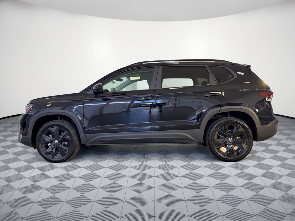 New 2027 Volkswagen Taos 1.5T SE Black SUV