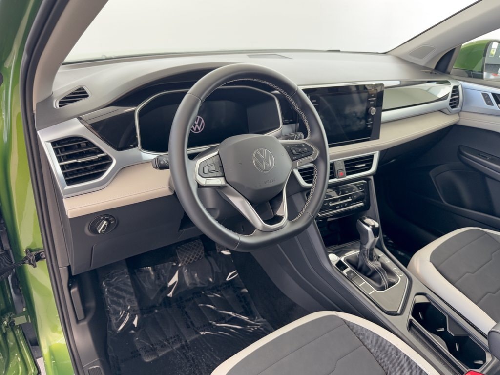 Certified 2026 Volkswagen Taos SE SE FWD