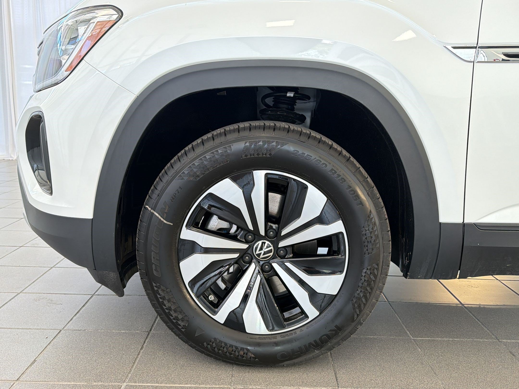 2026 Volkswagen Atlas Cross Sport SE - Photo 12